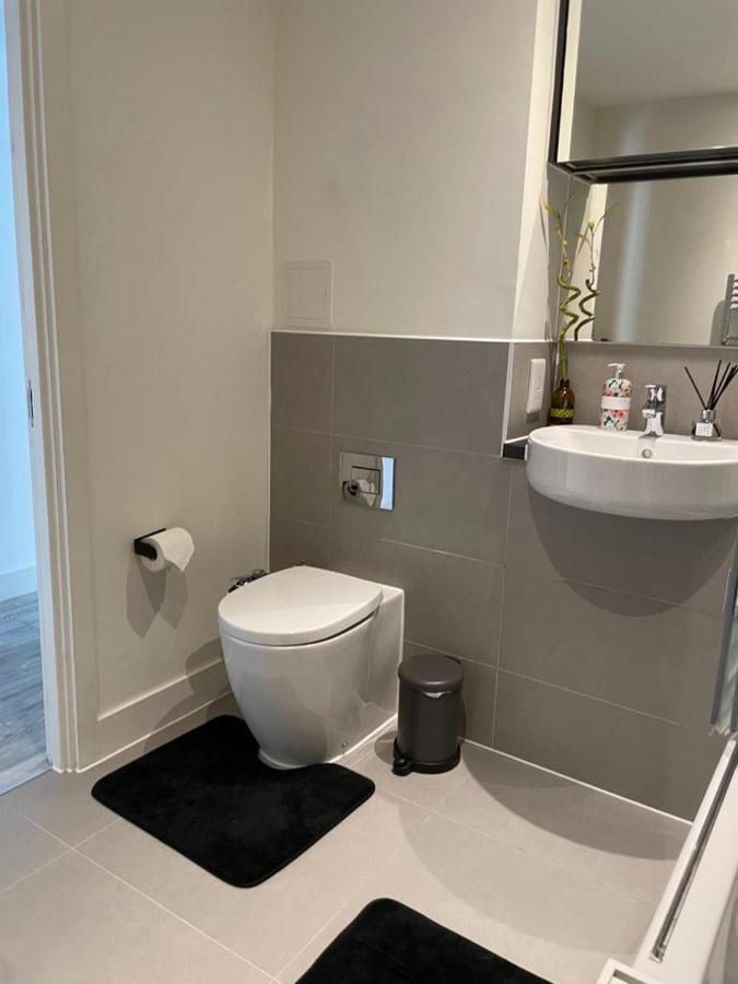 런던 Echo Court B&B 외부 사진
